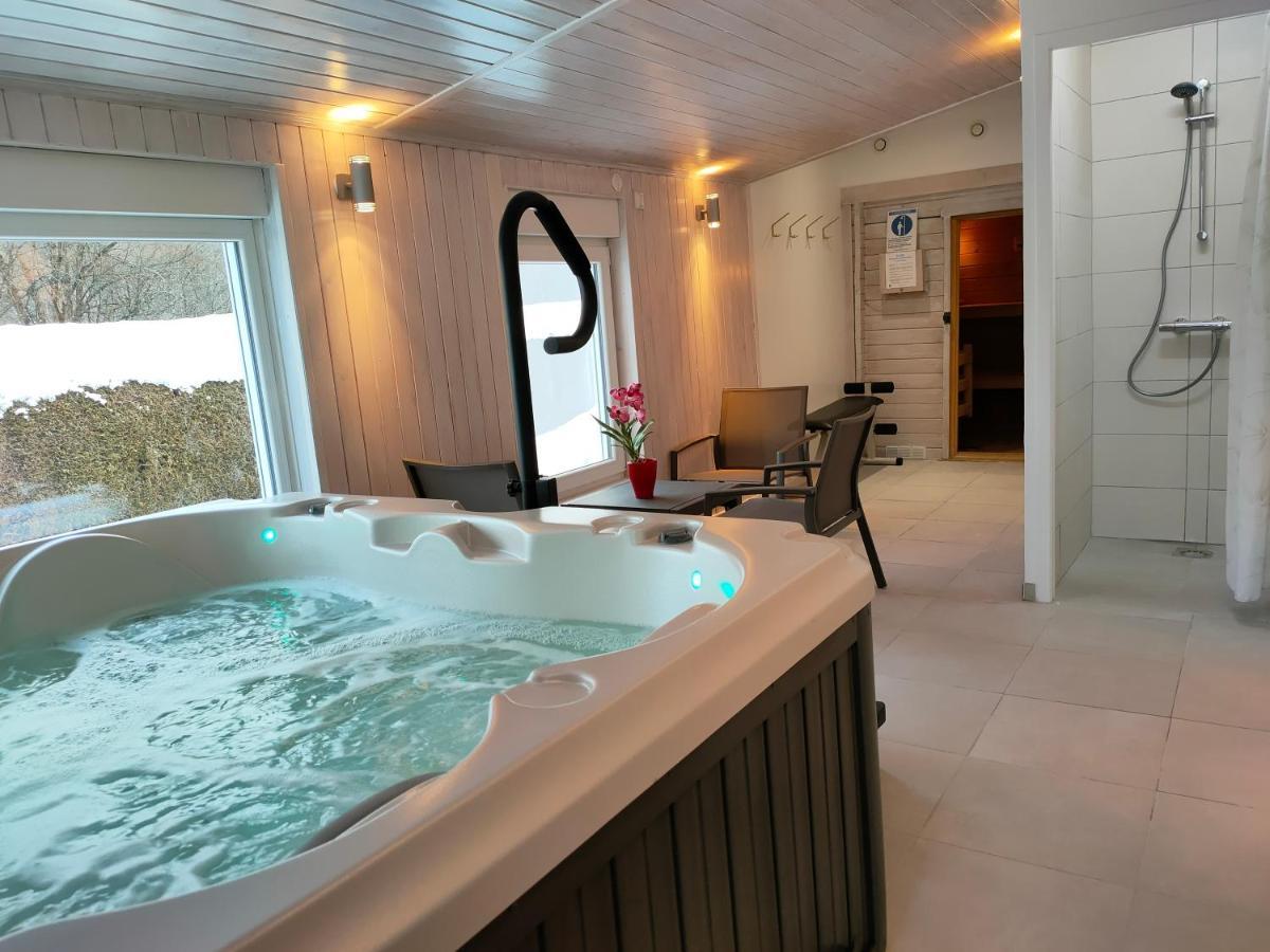 Gite 829 Montagnes Du Jura Avec Spa Et Sauna Classe 3 Etoiles Foncine-le-Haut Екстер'єр фото